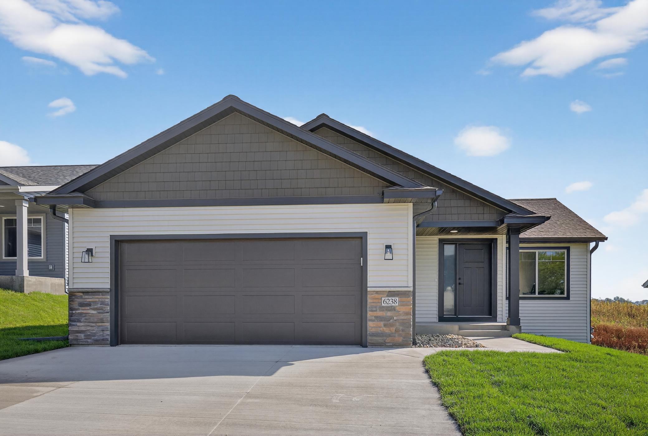 6238 Cody Lane Northwest Rochester, MN 55901 - Photo 2 of 38