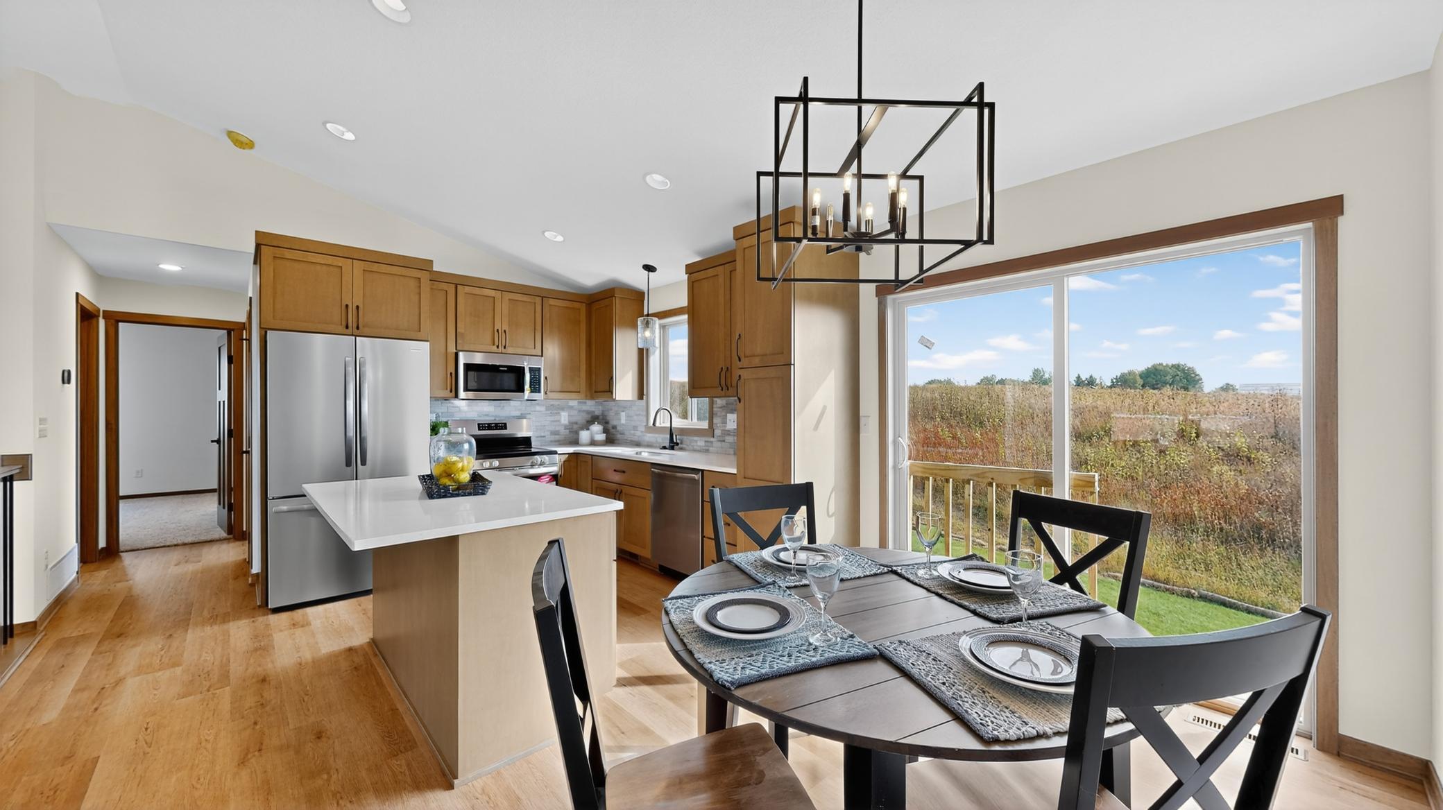 6238 Cody Lane Northwest Rochester, MN 55901 - Photo 10 of 38