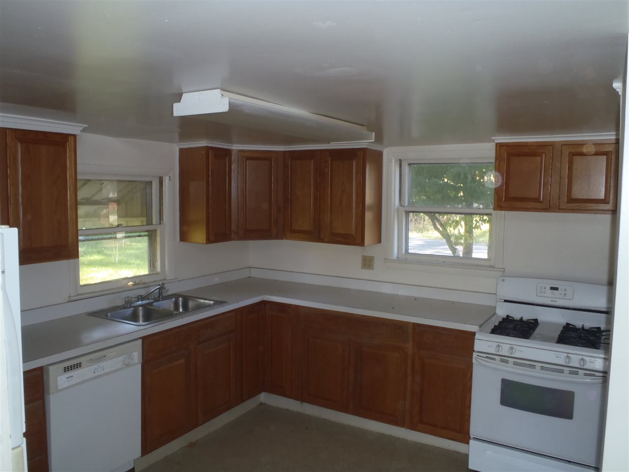 1427 Indian Trail Road Keezletown, VA 22832 - Photo 4 of 12 Gallery Image 4