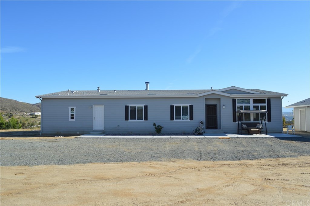 39423 Grassy Road Temecula, CA 92592 - Photo 4 of 39
