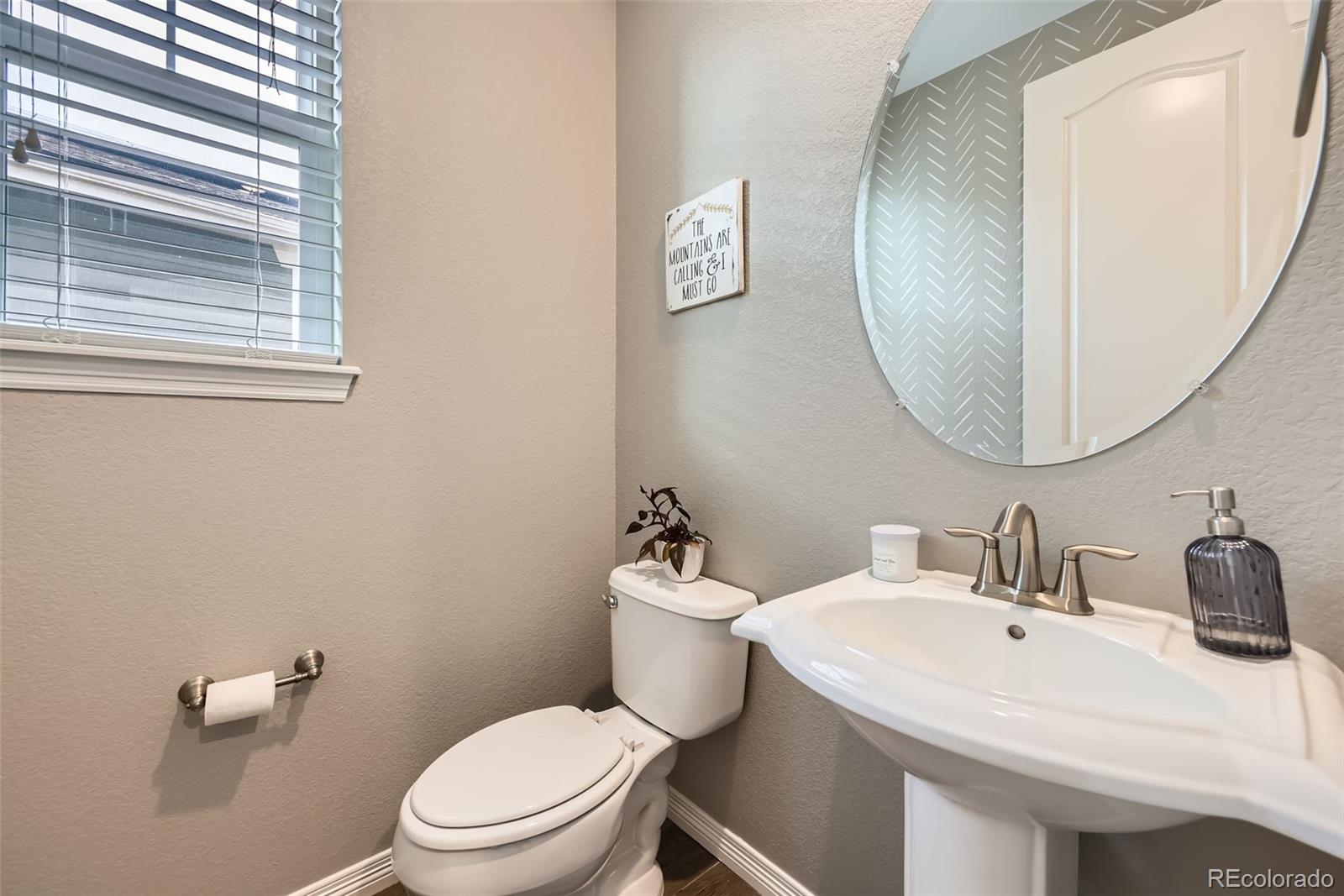 6063 Eldora Street Golden, CO 80403 - Photo 12 of 33