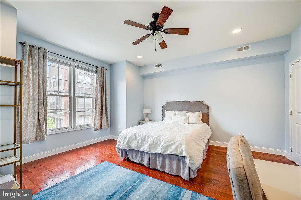 2108 Carpenter Street Philadelphia, PA 19146 - Photo 13 of 38 2nd Floor (Additional Bedroom)