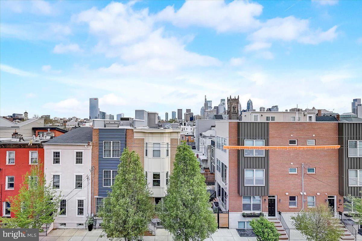 2108 Carpenter Street Philadelphia, PA 19146 - Photo 33 of 38 View From Roof Deck