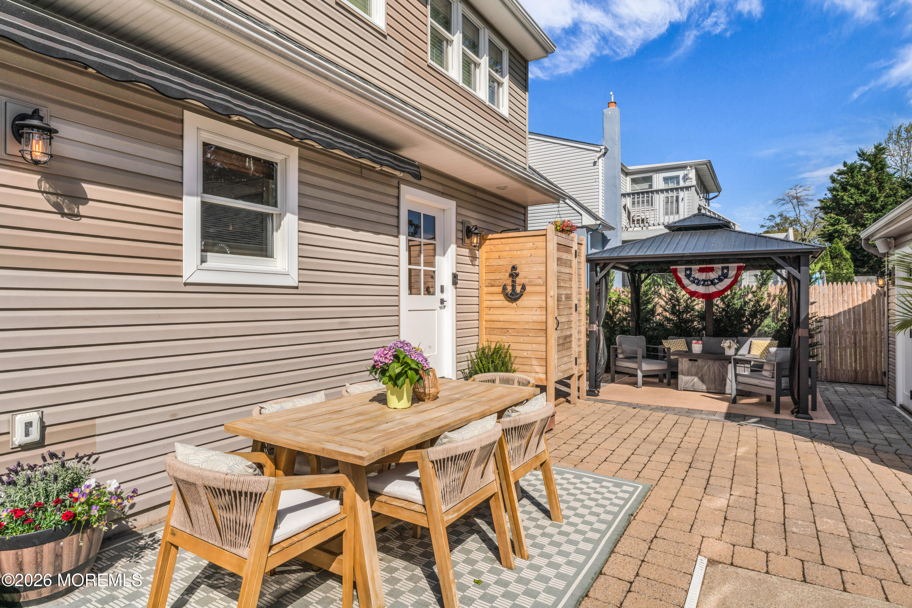 634 Delaware Avenue Point Pleasant, NJ 08742 - Photo 43 of 54 dining area outside