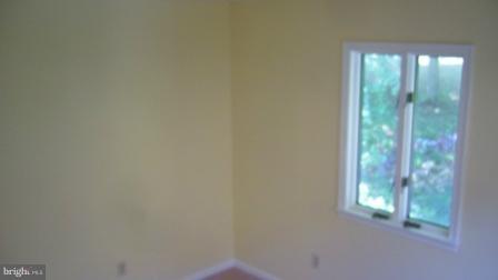1688 Keyes Ferry Road Charles Town, WV 25414 - Photo 2 of 18 Interior (General)