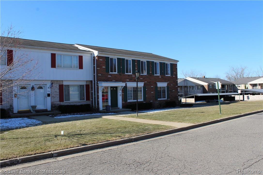 450 Miller Avenue Rochester, MI 48307 - Photo 2 of 38 2.JPG