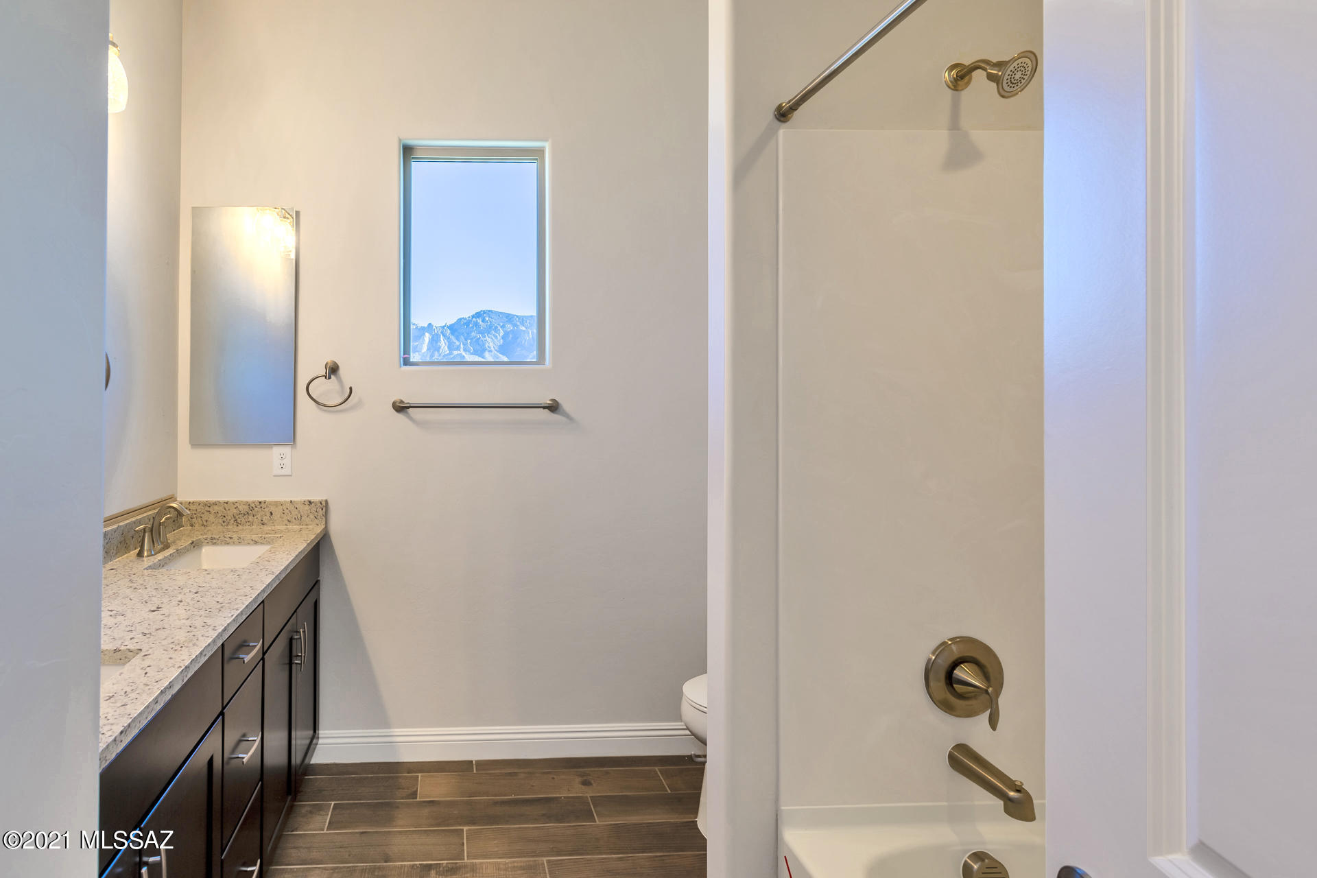 677 East Romsdalen Road East Tucson, AZ 85755 - Photo 27 of 44