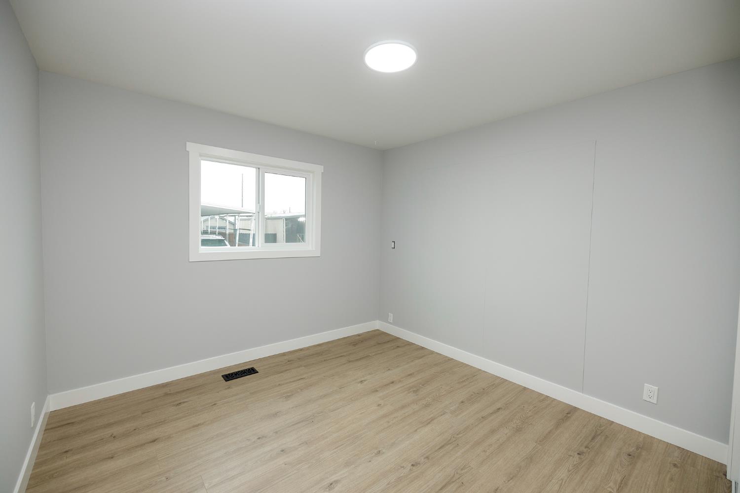 4837 Faith Home Road, Unit 26 Ceres, CA 95307 - Photo 18 of 24