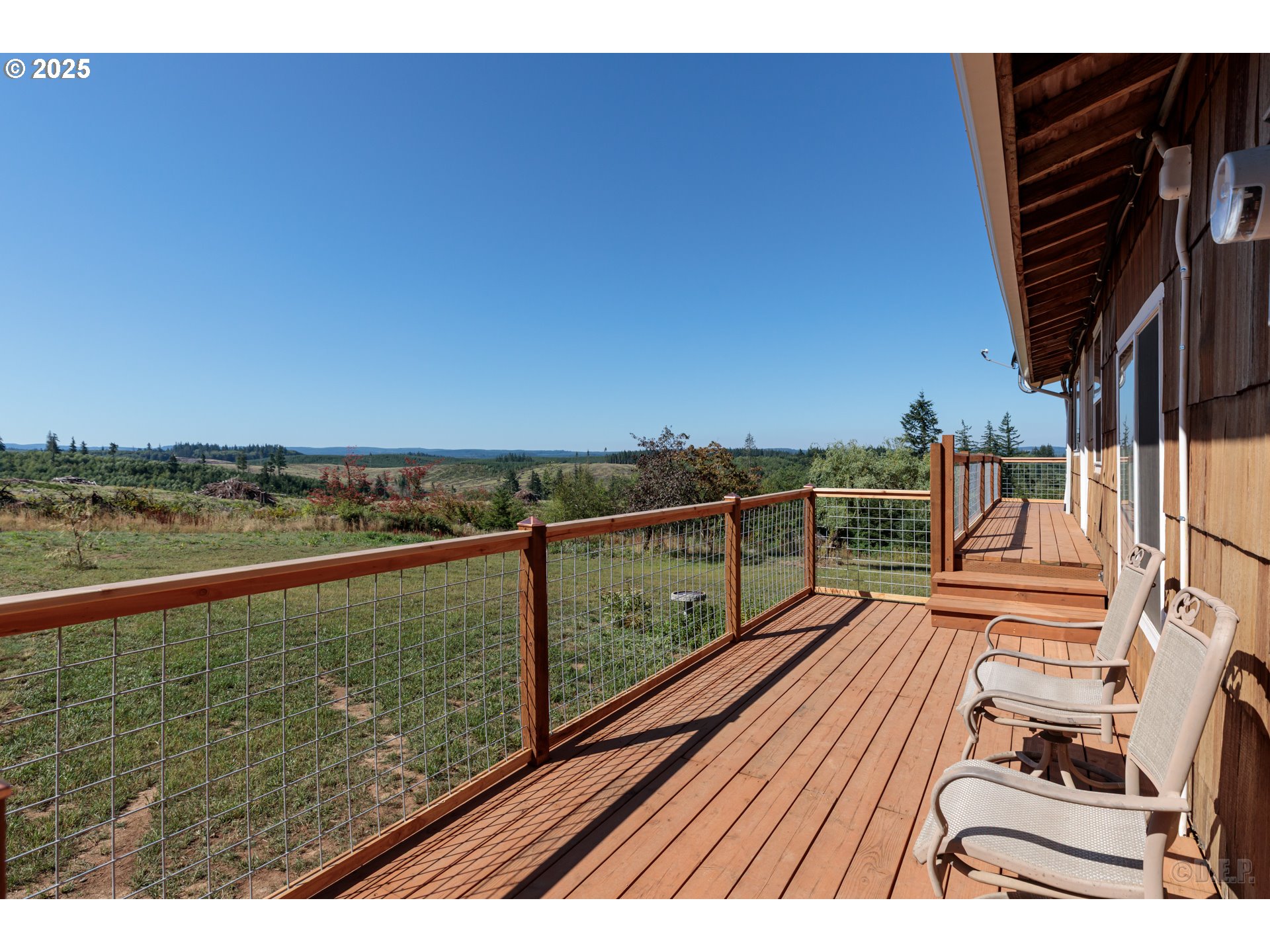 70392 Schumacher Road Rainier, OR 97048 - Photo 16 of 42 Deck