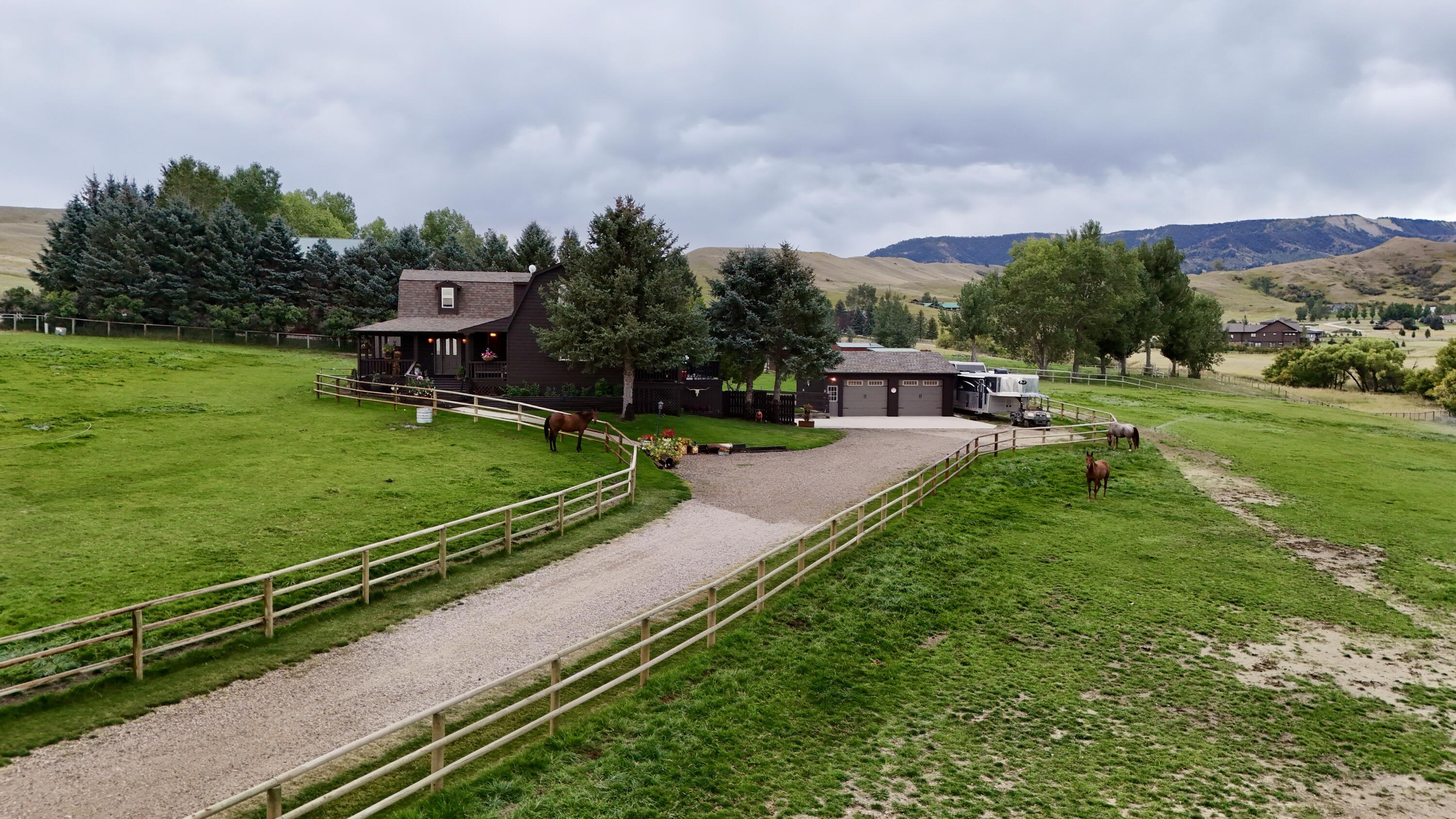 354 Bird Farm Road Sheridan, WY 82801 - Photo 5 of 51 7