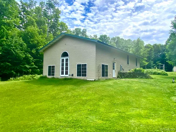 $349,900 | W17769 South Curtis Road, Germfask, MI 49836