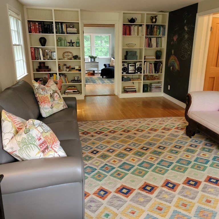 35 Grayson Road Winchester, MA 01890 - Photo 9 of 22 Gallery Image 9