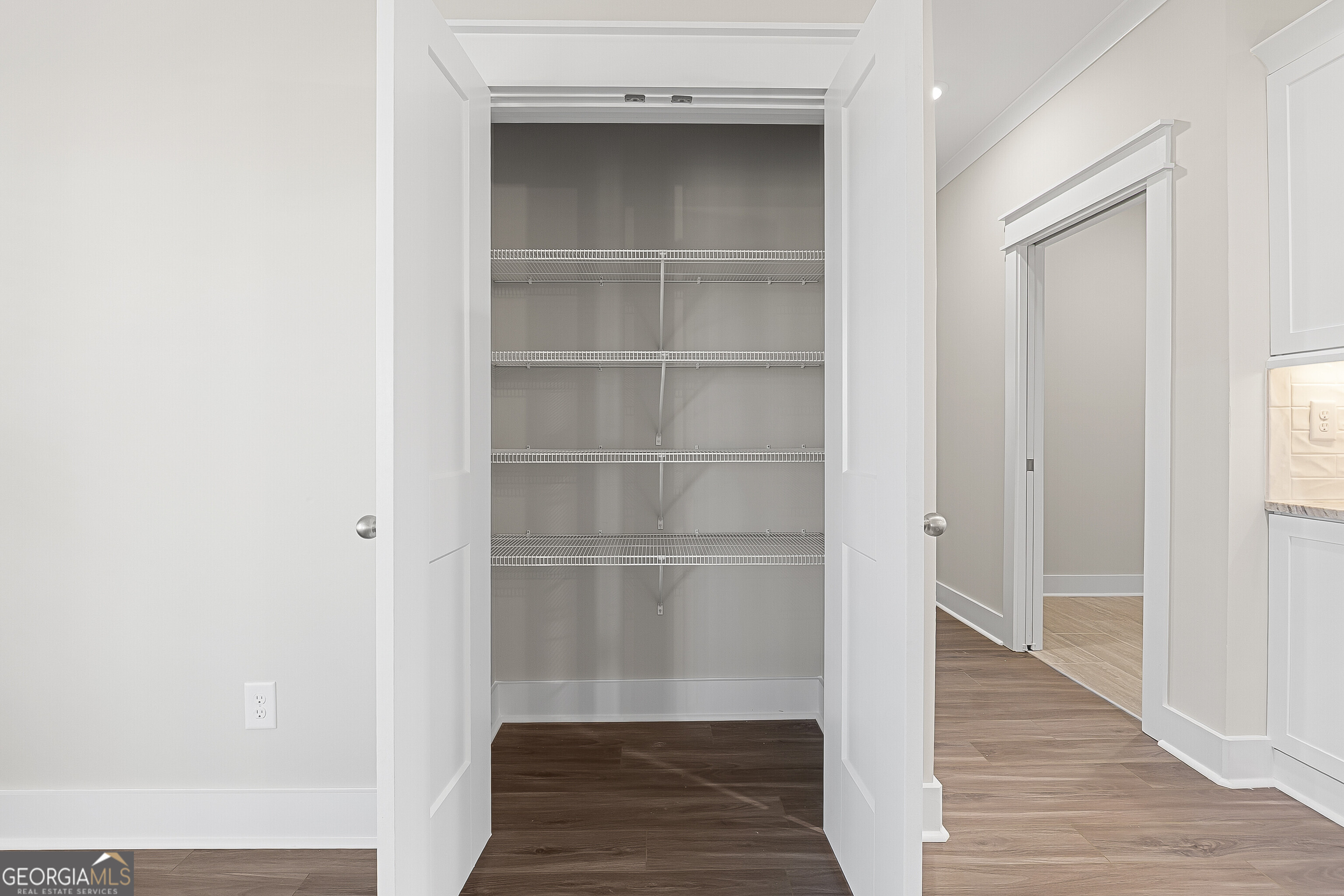 200 Emberwood Way Kathleen, GA 31047 - Photo 30 of 63 a view of a hallway with wooden floor and closet