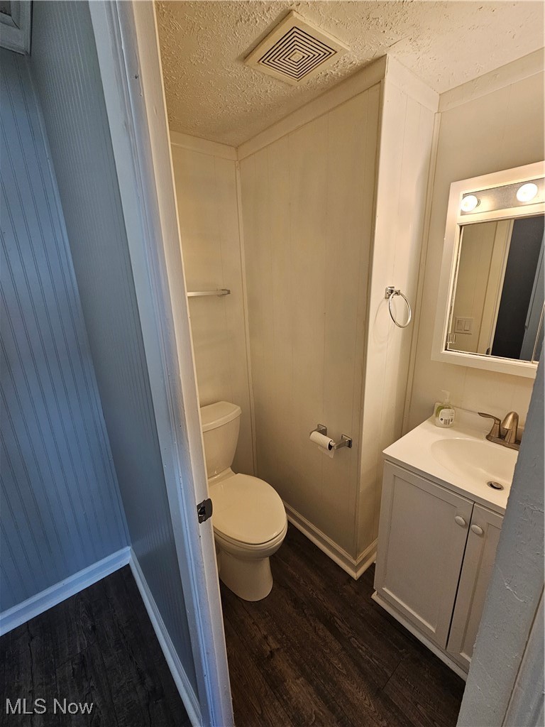 17216 Sheldon Road, Unit 49B Brook Park, OH 44142 - Photo 9 of 21 Gallery Image 9