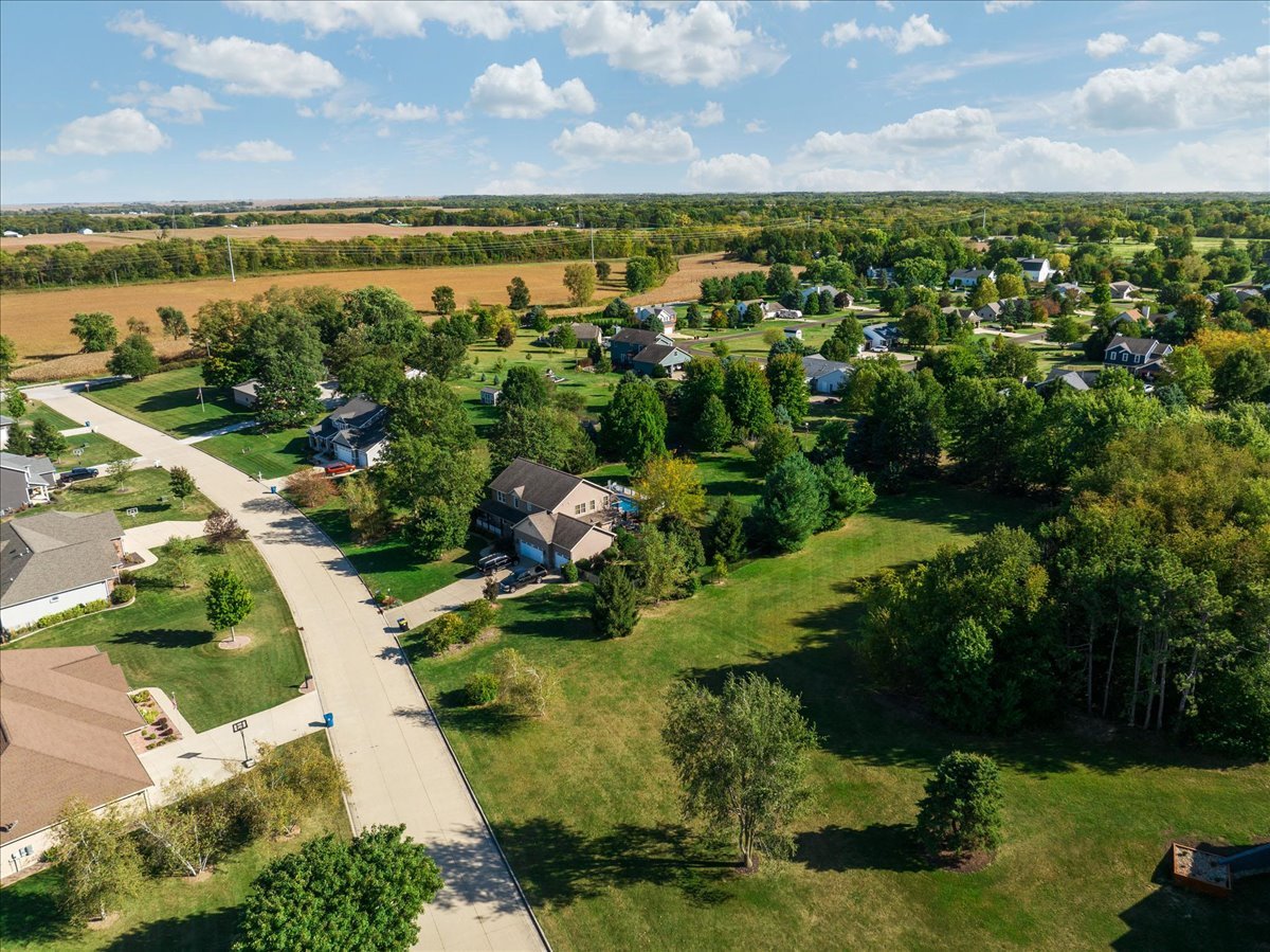 14607 Knob Hill Drive Heyworth, IL 61745 - Photo 12 of 17