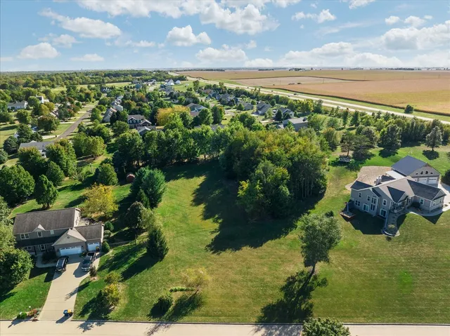 $78,500 | 14607 Knob Hill Drive, Heyworth, IL 61745