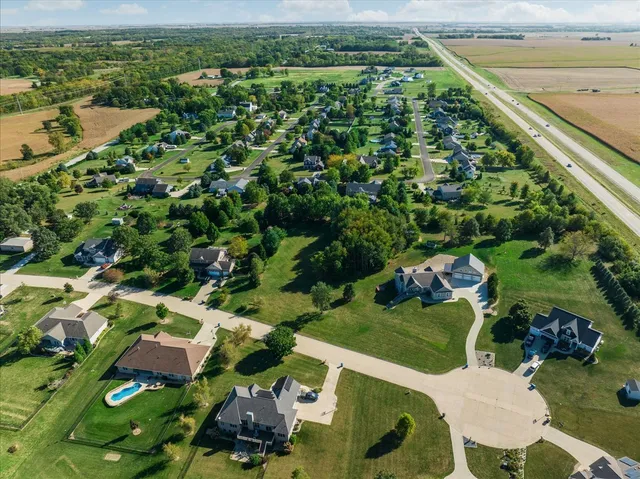 $78,500 | 14607 Knob Hill Drive, Heyworth, IL 61745