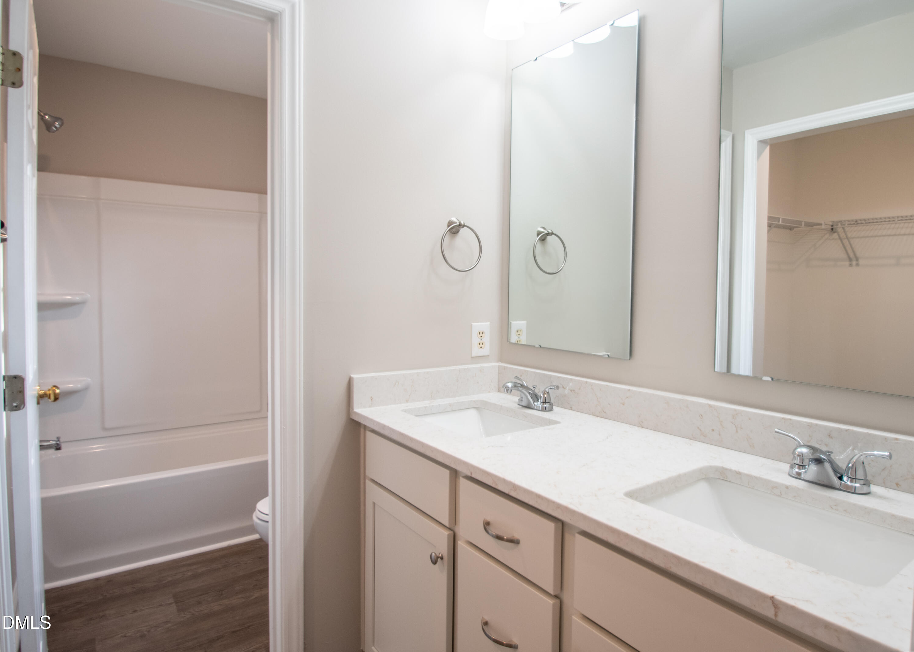 5436 Grand Traverse Drive Raleigh, NC 27604 - Photo 15 of 31 Primary Bath