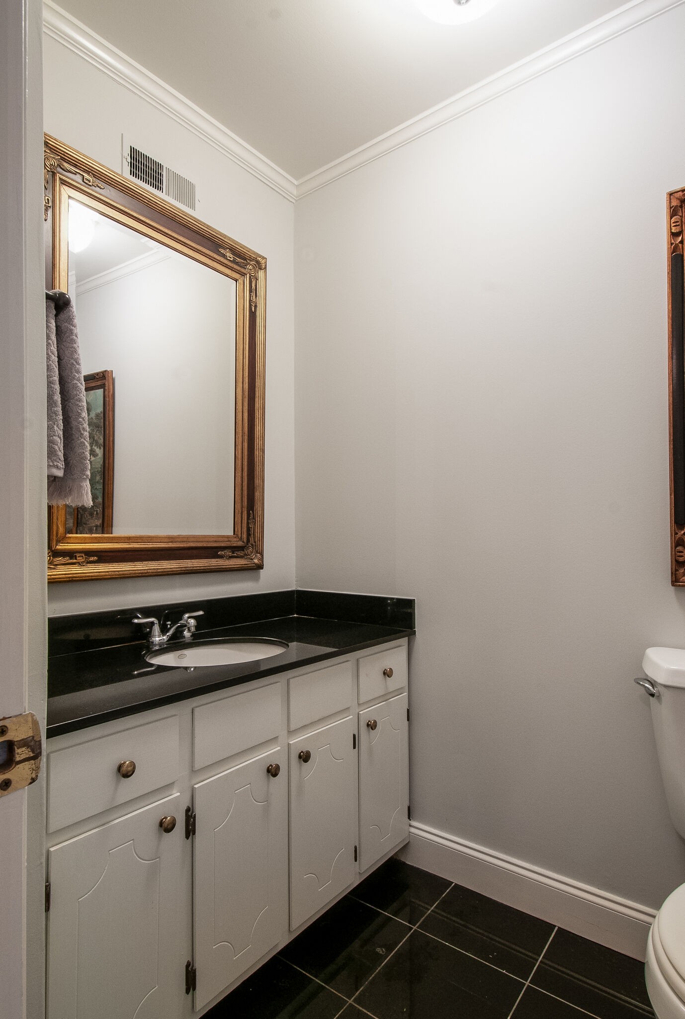 211 Mayfair Road Nashville, TN 37205 - Photo 17 of 42 Gallery Image 17