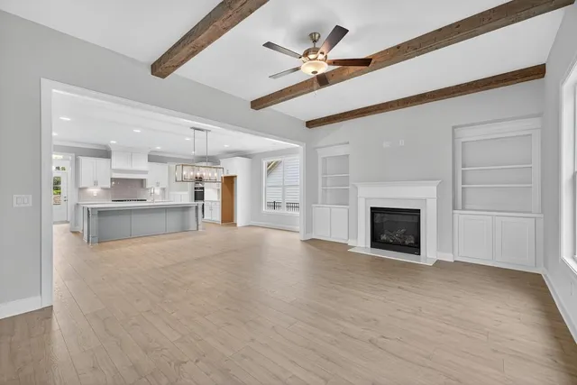 $565,695 | 5566 Spring Street, Flowery Branch, GA 30542