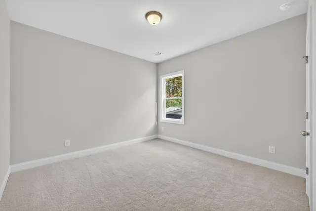 $565,695 | 5566 Spring Street, Flowery Branch, GA 30542