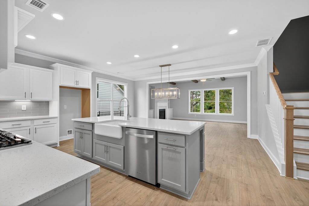 5566 Spring Street Flowery Branch, GA 30542 - Photo 6 of 66