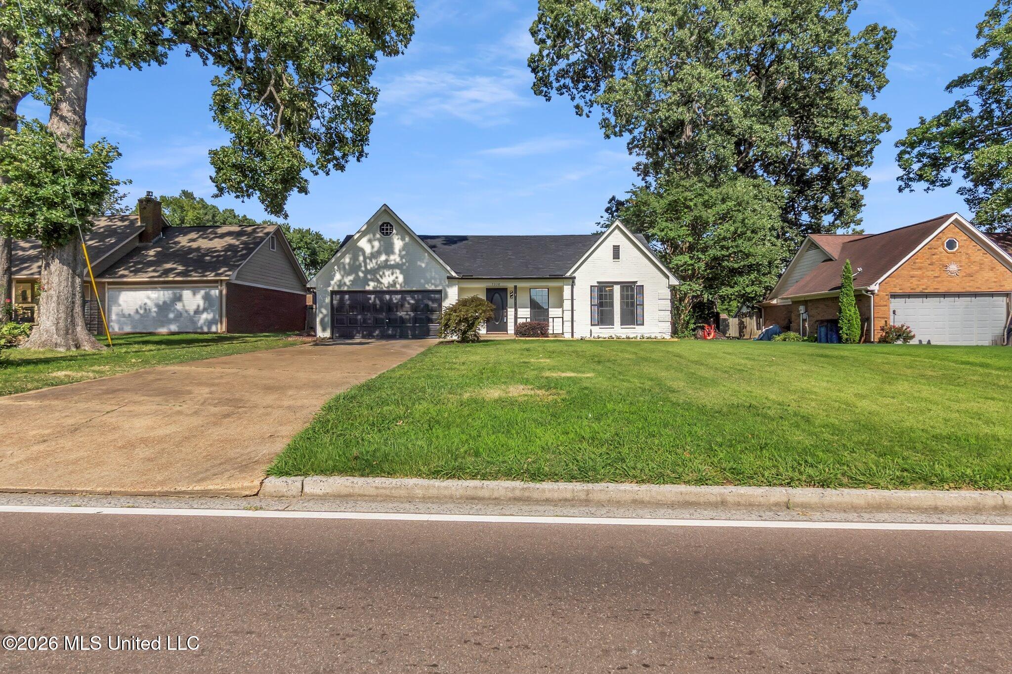 7338 Alexander Road Olive Branch, MS 38654 - Photo 2 of 36 02-DSC06710-Edit