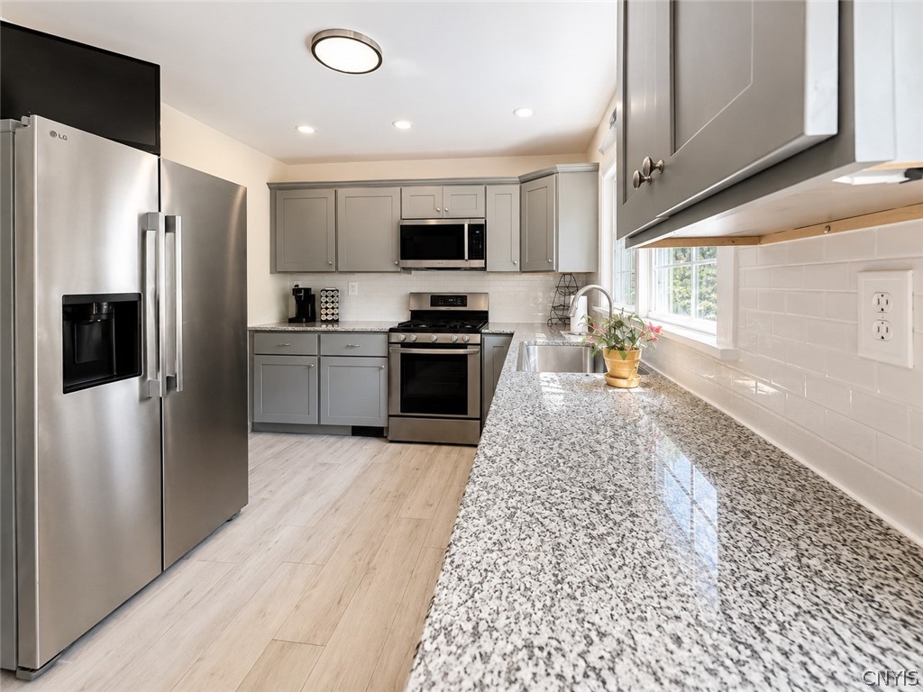 1101 Jervis Avenue Rome, NY 13440 - Photo 10 of 40