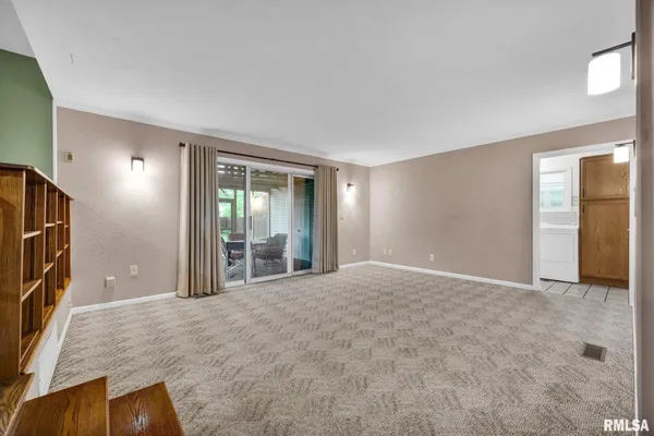$342,900 | 219 West Birchwood Street, Morton, IL 61550