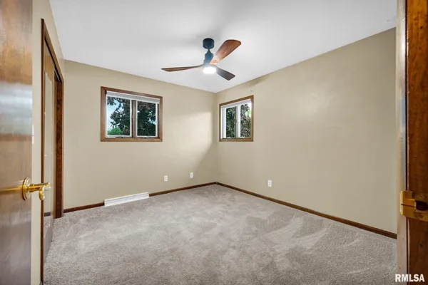 $342,900 | 219 West Birchwood Street, Morton, IL 61550