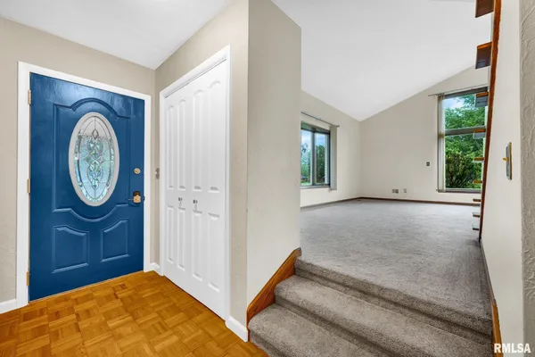 $342,900 | 219 West Birchwood Street, Morton, IL 61550
