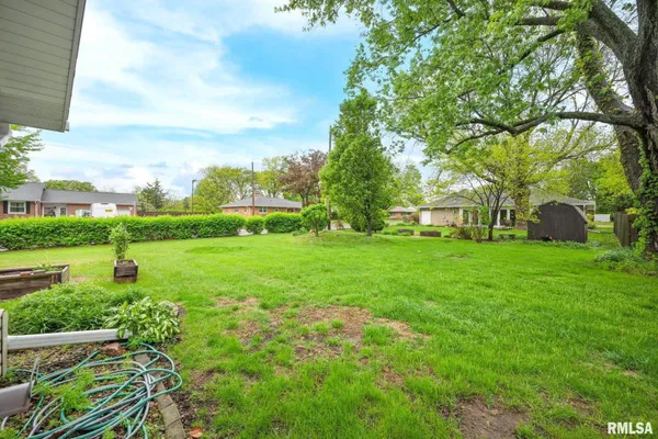 $342,900 | 219 West Birchwood Street, Morton, IL 61550