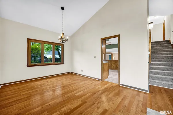 $342,900 | 219 West Birchwood Street, Morton, IL 61550