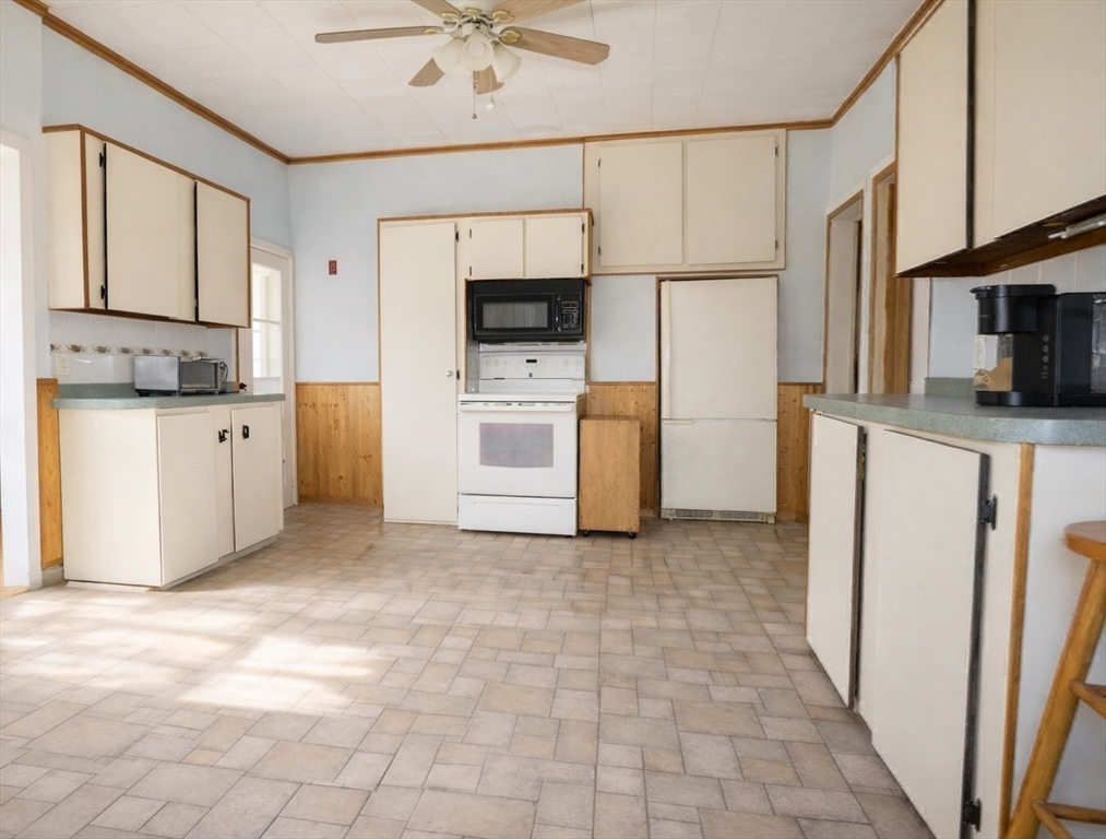 5 Crosby Street Webster, MA 01570 - Photo 15 of 35