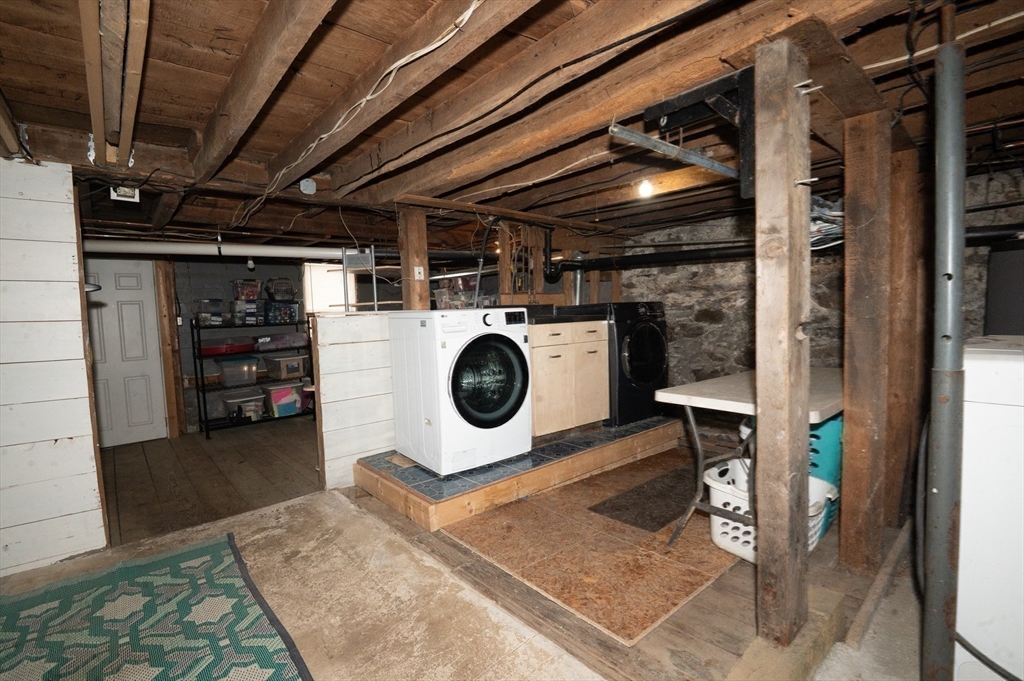 5 Crosby Street Webster, MA 01570 - Photo 27 of 35