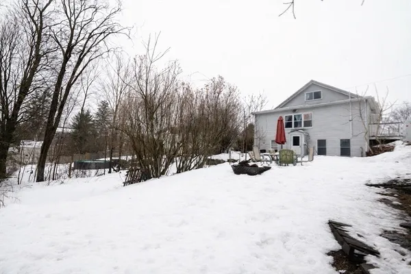 $435,000 | 5 Crosby Street, Webster, MA 01570