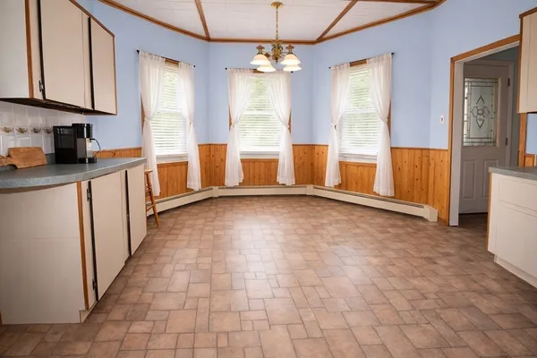 $435,000 | 5 Crosby Street, Webster, MA 01570