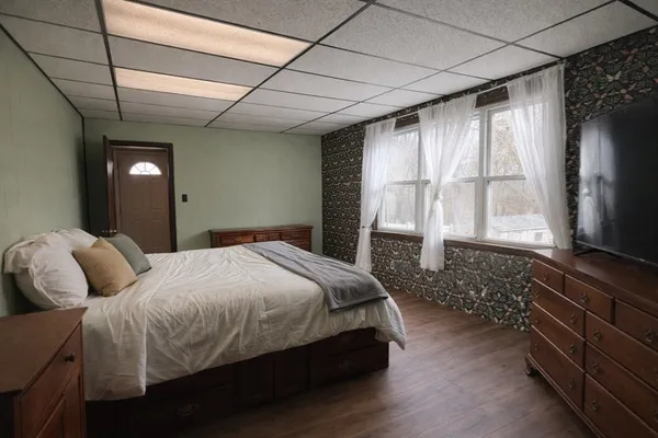 $374,999 | 5 Crosby Street, Webster, MA 01570