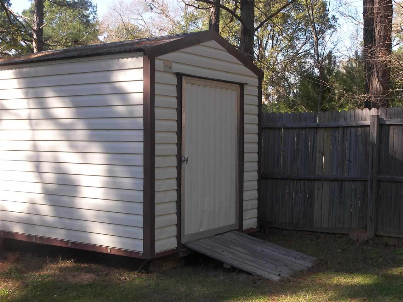 216 Bannerman Road Tallahassee, FL 32312 - Photo 2 of 24 Gallery Image 2