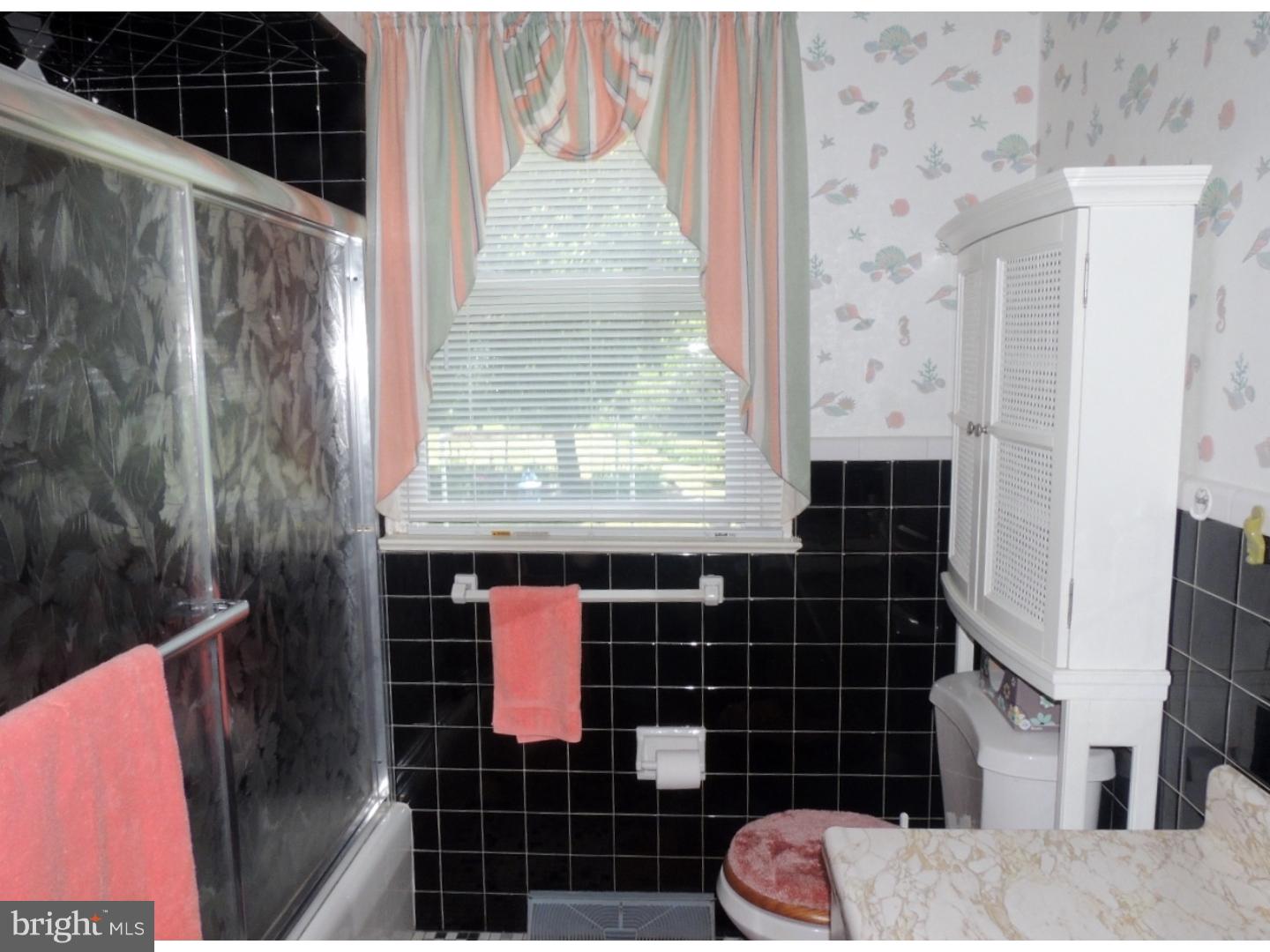 249 Woodruff Road Bridgeton, NJ 08302 - Photo 15 of 23 Bathroom