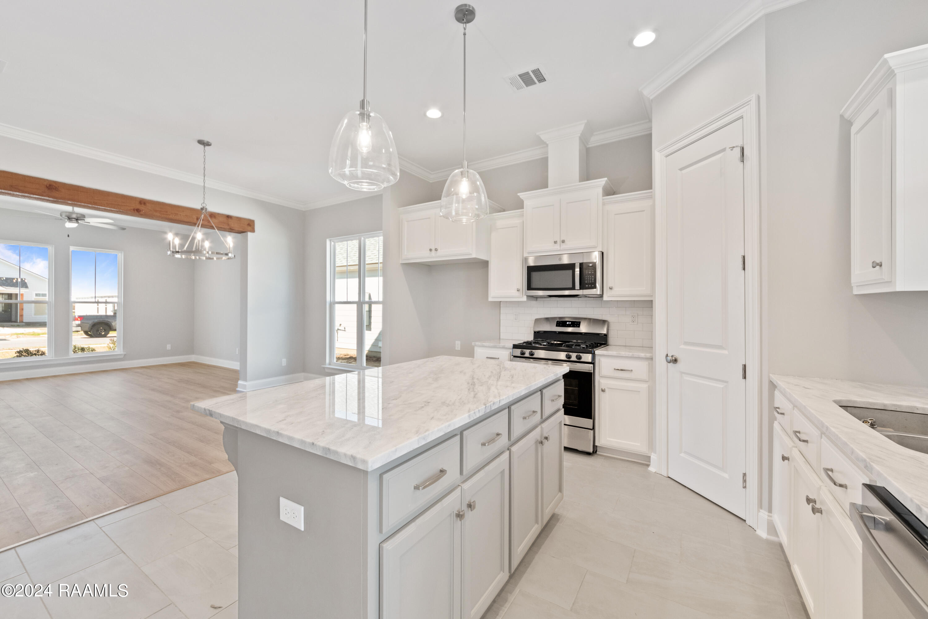 217 Harton Road Youngsville, LA 70592 - Photo 10 of 26 Gallery Image 10