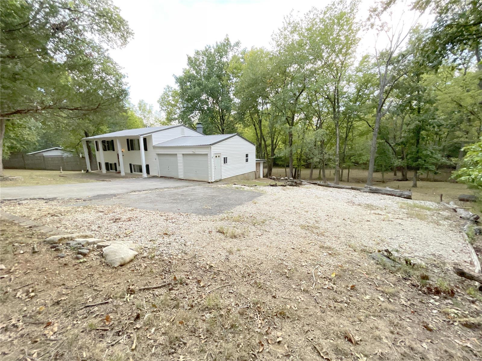 2138 Oakview Drive Imperial, MO 63052 - Photo 32 of 34