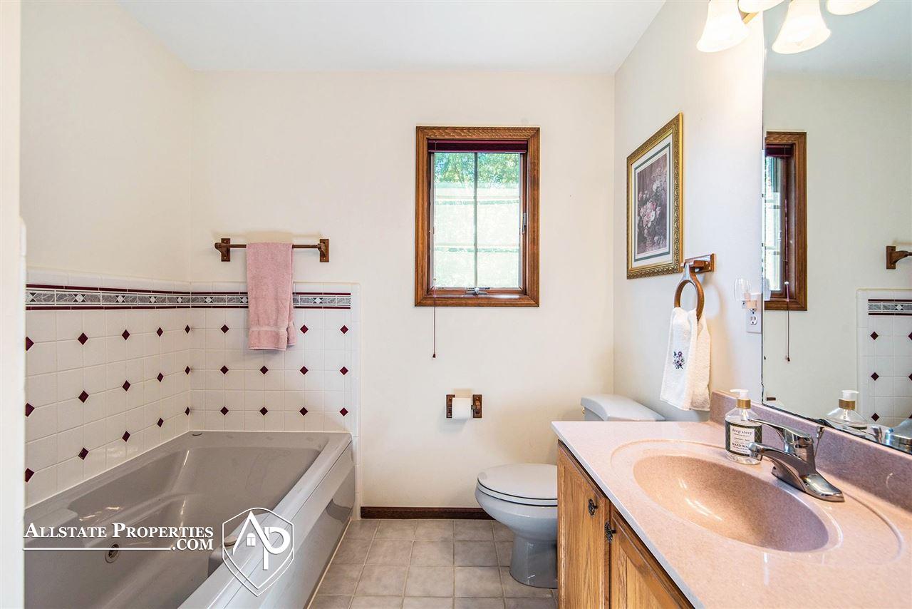 5153 Sullivan Road Lapeer, MI 48446 - Photo 31 of 50 50078036-30.JPG