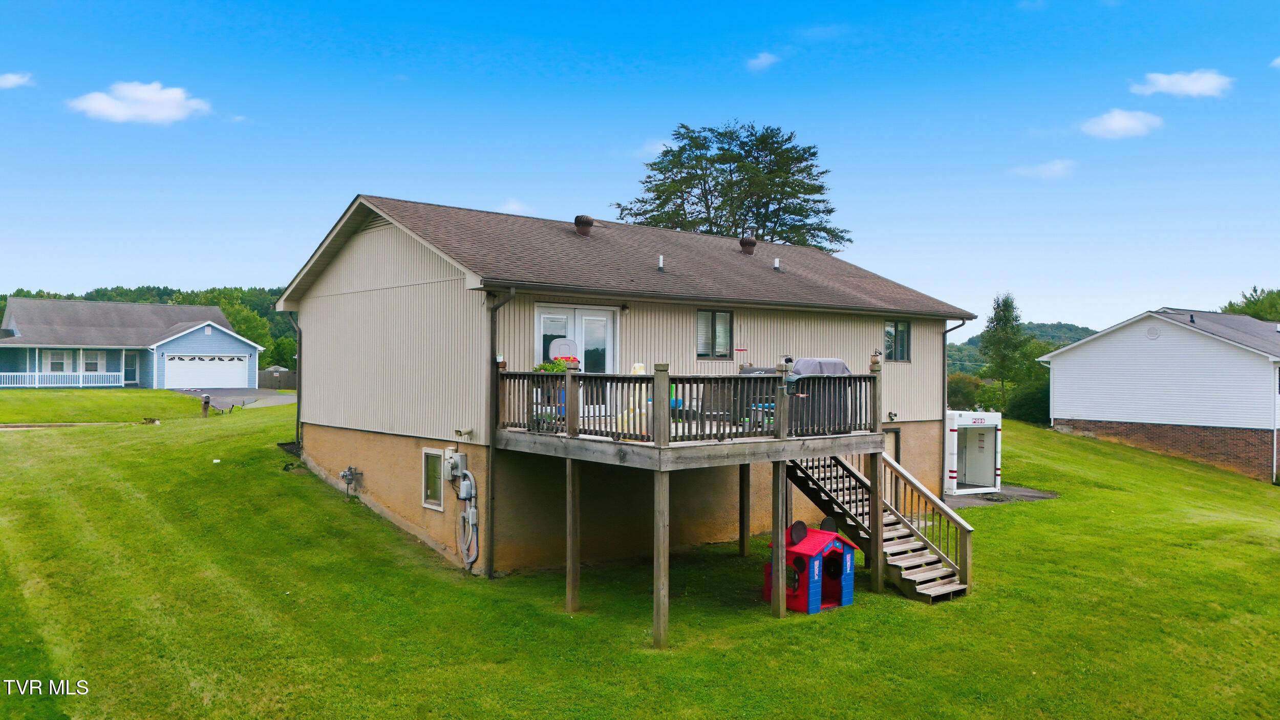 5011 Old Jonesboro Road Bristol, TN 37620 - Photo 23 of 31 27_5011 old jonesboro rd-09