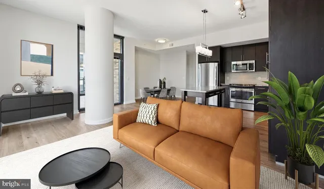 $2,654 | 8300 Wisconsin Avenue, Unit 1B1605, Bethesda, MD 20814