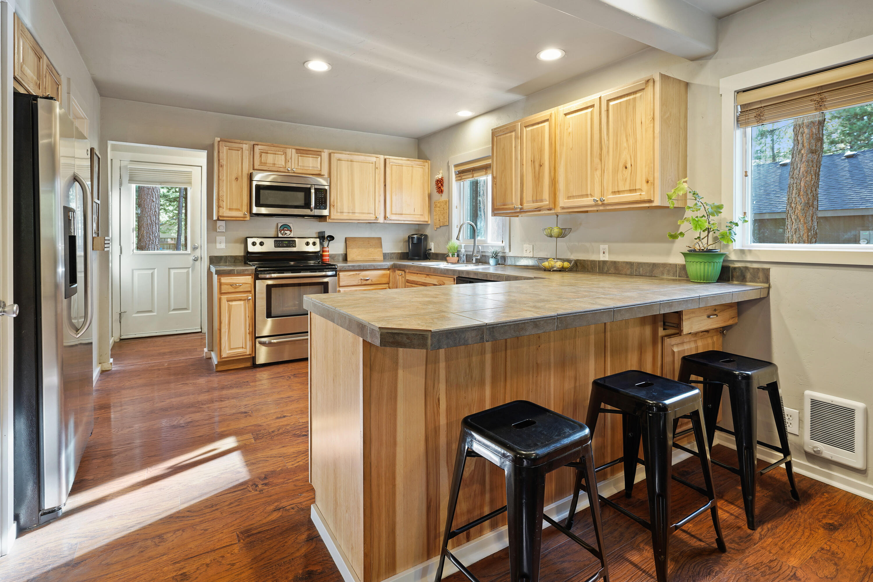 16933 Indio Road Bend, OR 97707 - Photo 21 of 40 DSC04136