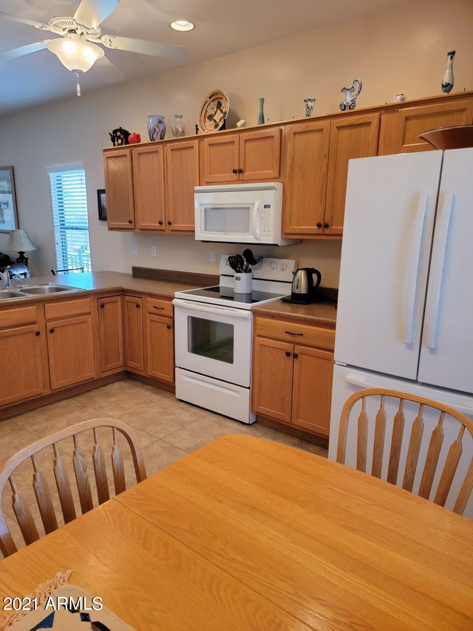 2516 South Powell Road Apache Junction, AZ 85119 - Photo 3 of 19 Kitchen 2