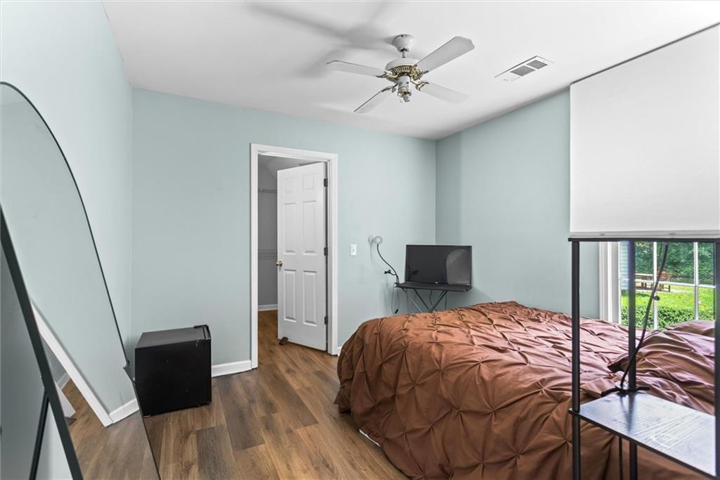 3183 Robinwood Trail Decatur, GA 30034 - Photo 43 of 61 a bedroom with a bed and a couch