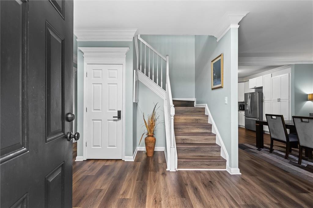 3183 Robinwood Trail Decatur, GA 30034 - Photo 10 of 61