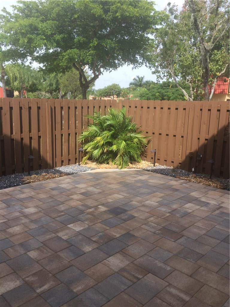 8328 Trent Court, Unit B Boca Raton, FL 33433 - Photo 5 of 22 Private Courtyard